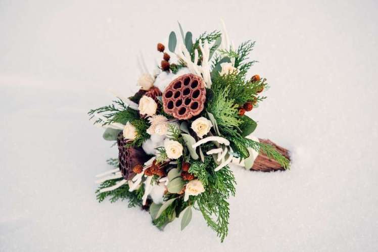 matrimonio-montagna-capanna-mollino-simmi-fiori 11