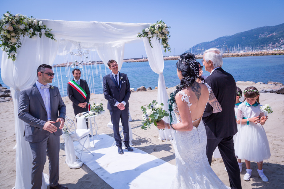 Idee per un matrimonio in riva al mare